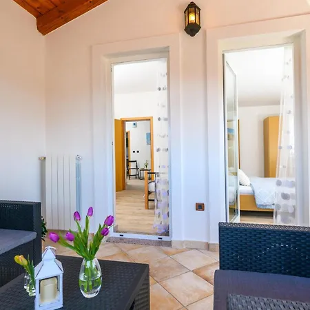 5 Bedroom Stunning In Labin * Raša